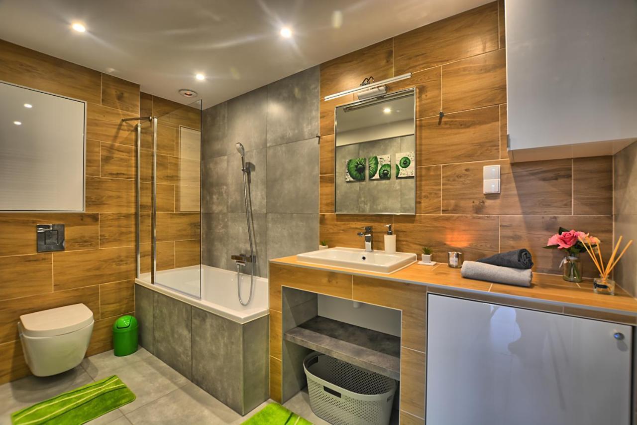 Apartament Diamentowy Lesko Extérieur photo